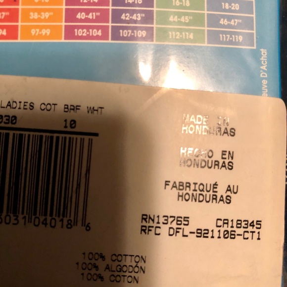 NIB 3 pairs of cotton briefs. - Picture 4 of 4